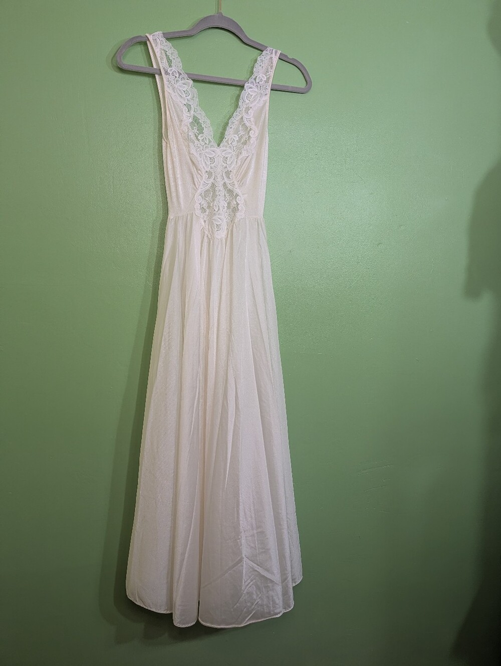 Vintage Lorraine Ivory Lace Nightgown S Full Sweep Bridal Negligee 70s 80s - Picture 3 of 10